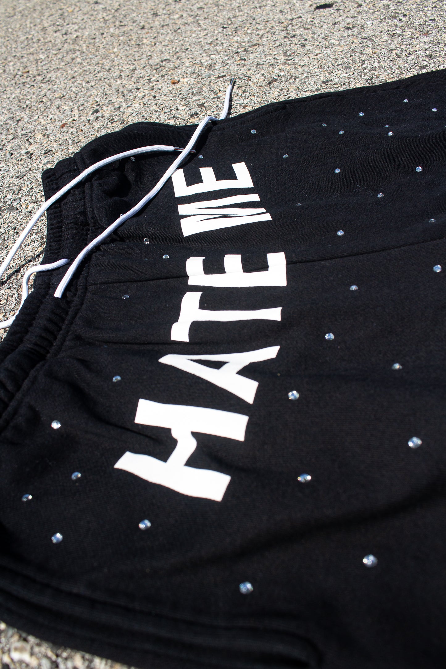 H8TRED RHINESTONE SWEATPANTS